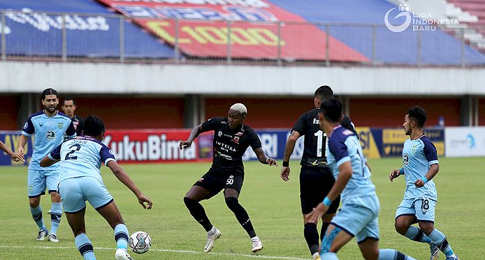 Pusingnya RD Lihat Madura United yang Masih Rutin Bermain Imbang